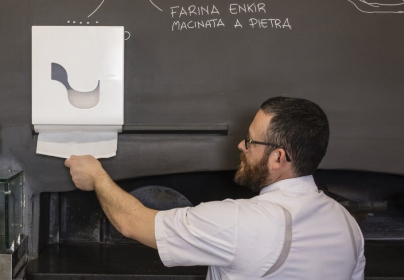 Dispenser OMNIA LABOR MEGAMINI i bardhë – Kodi C92170 - Image 3